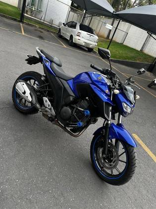 YAMAHA FZ25 FAZER ABS YAMAHA FZ25 FAZER ABS
